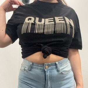 Queen tee shirt Medium